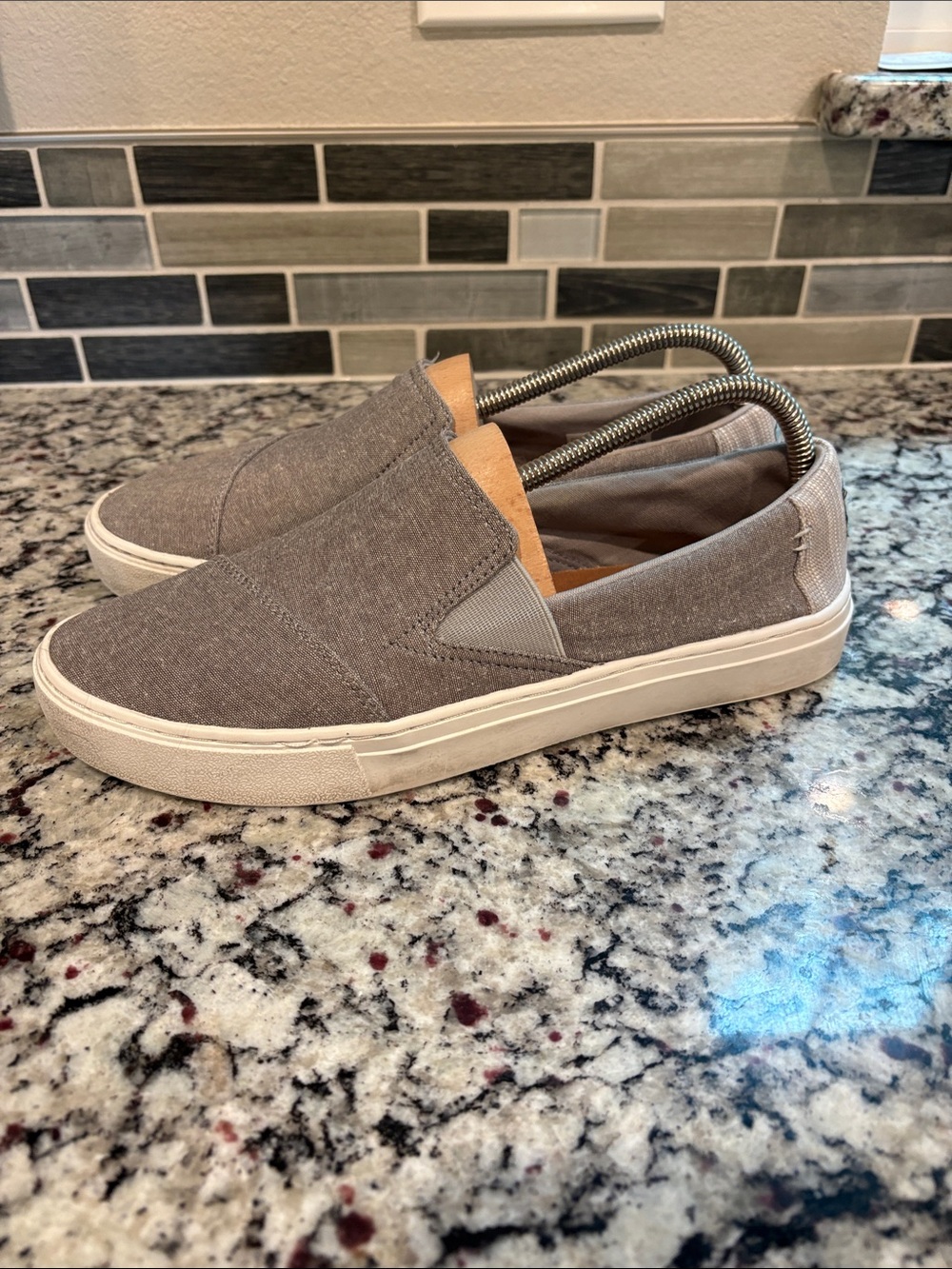 Toms Women's Slip-On Loafers in Grey Canvas size 10